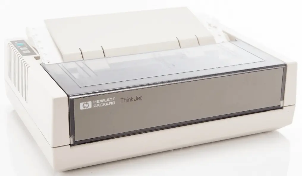 primeira impressora com tecnologia jato de tinta HP: ThinkJet 2225